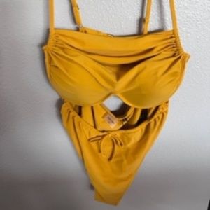 Andrea Iyamah full Swim suit